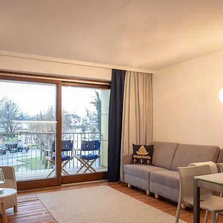 아파트 Frauscher Hafen-apartments 그문덴